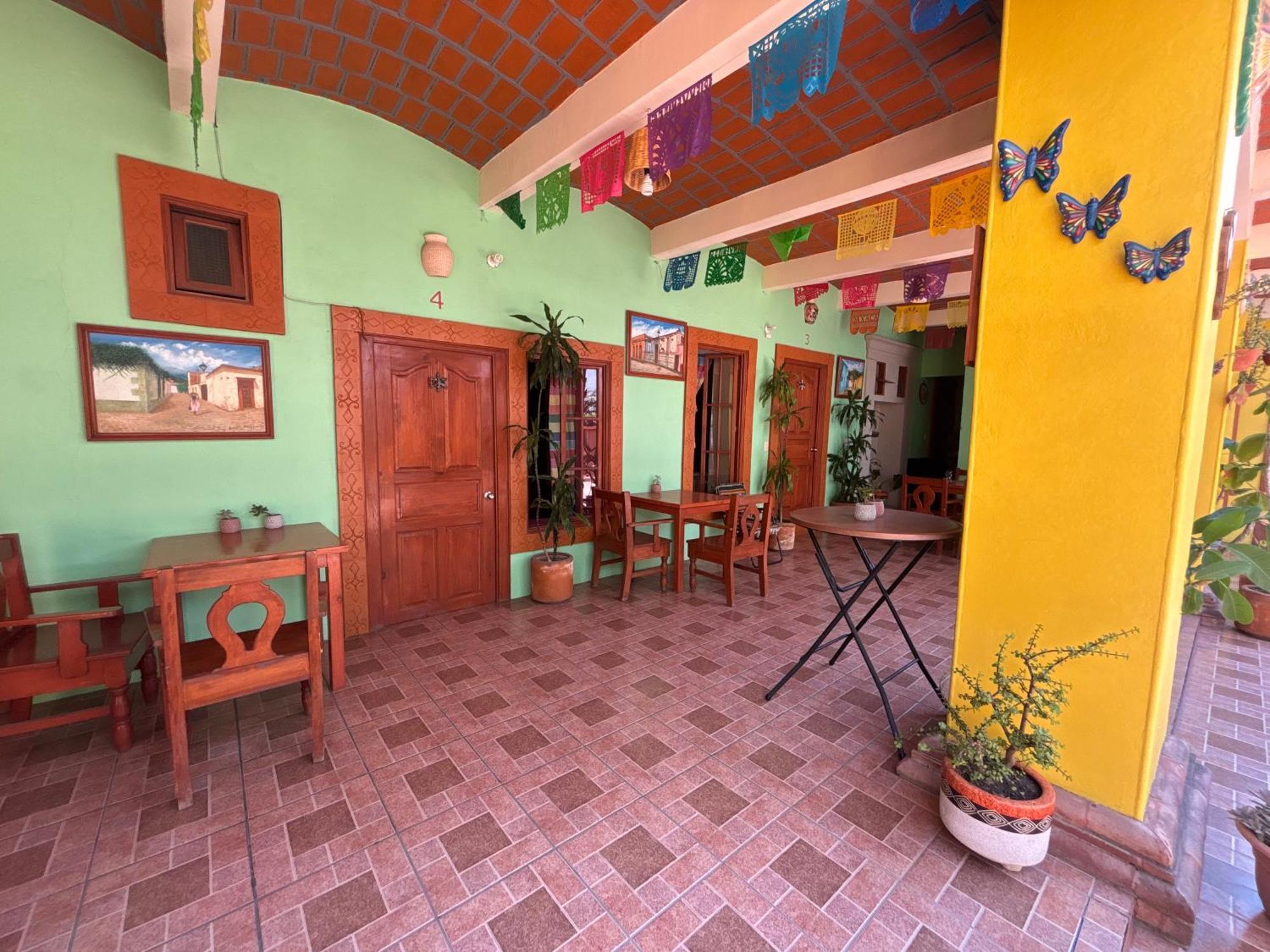 Hotel Posada "Mi Rosita" Oaxaca Dış mekan fotoğraf